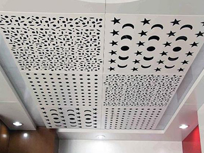 ���̰���