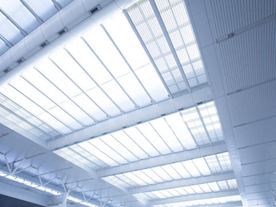 ���̰���