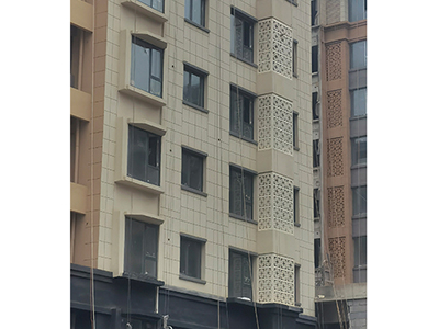 ���̰���